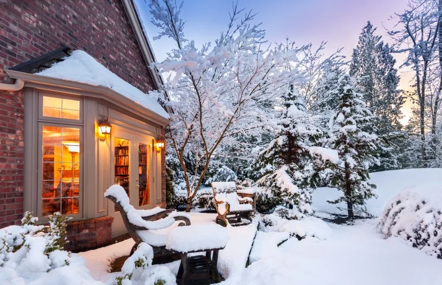 Furnace vs. Heat Pump: Which Is Better for Ottawa Winters?